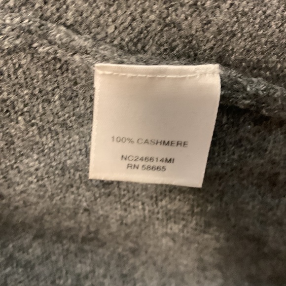 🎈HOST PICK🎈| Cashmere | Nordstrom Collection | Long Greg Cardigan - Picture 3 of 5